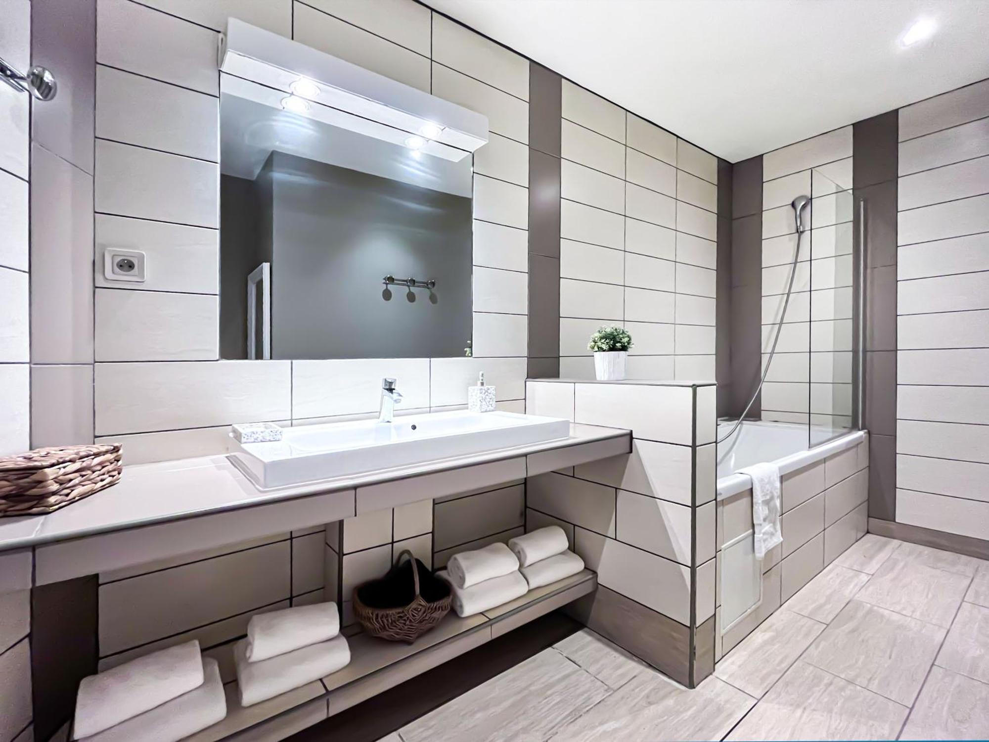 Appartements En Centre Ville De Bordeaux Esterno foto
