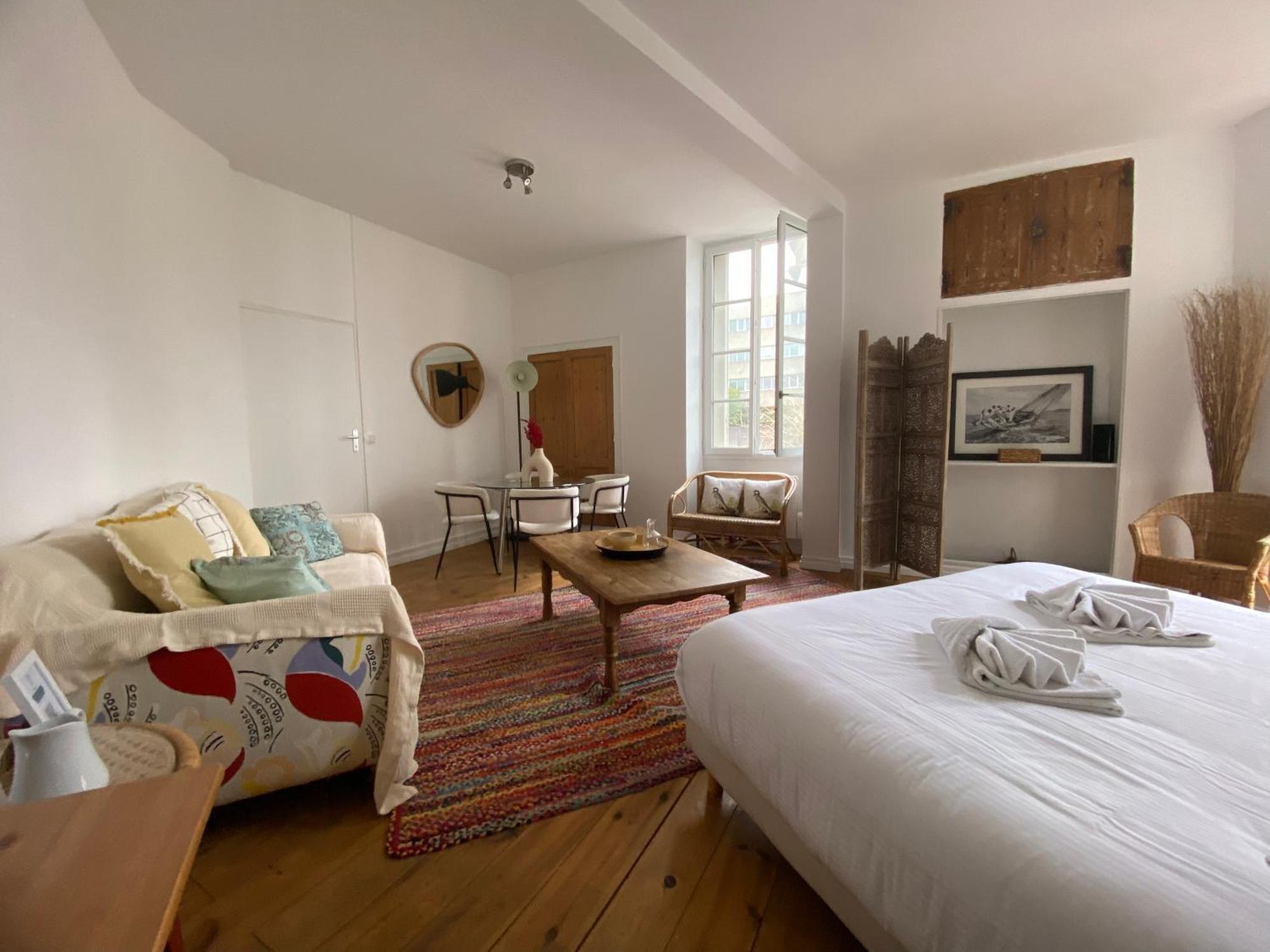 Appartements En Centre Ville De Bordeaux Esterno foto