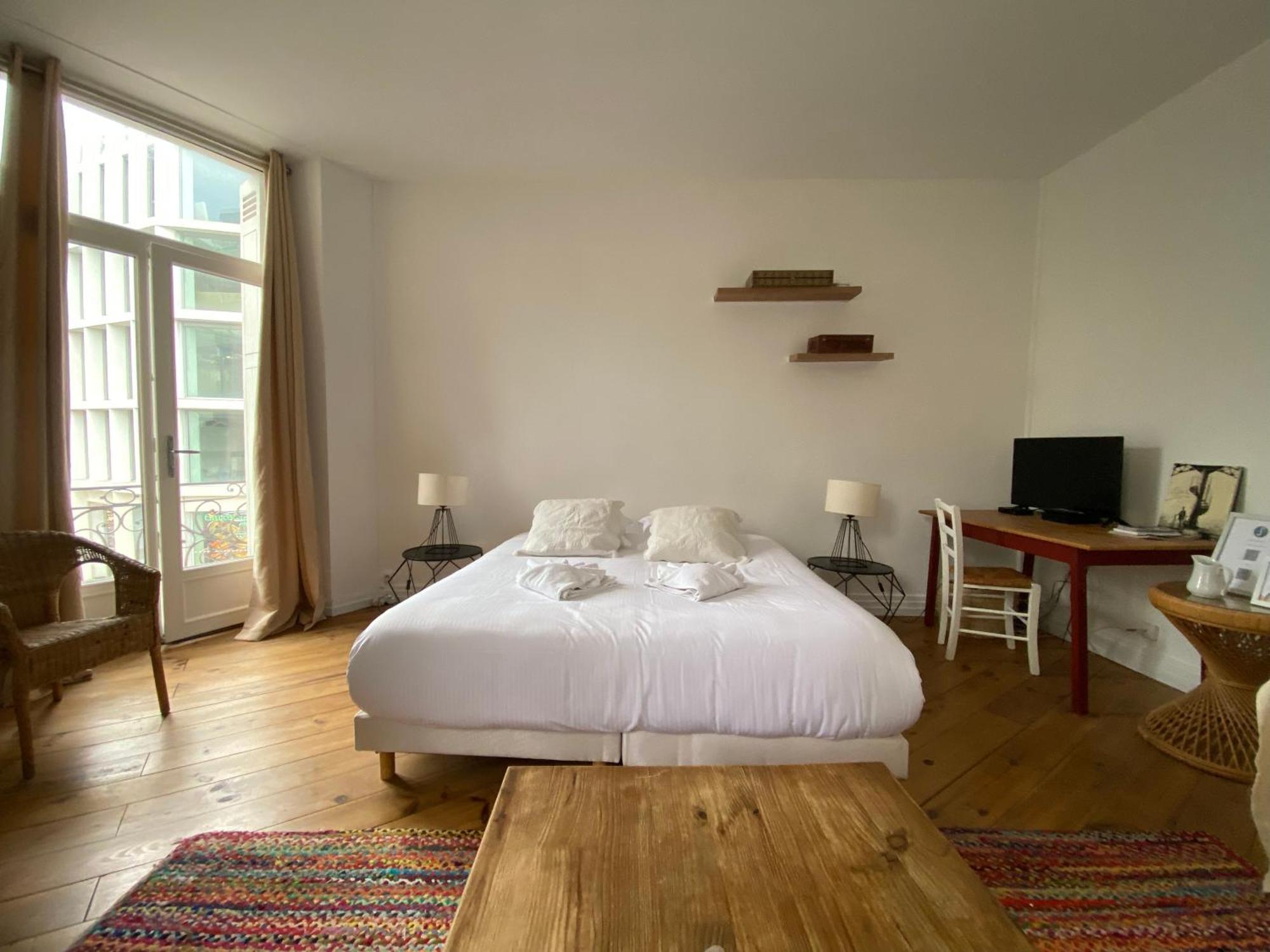 Appartements En Centre Ville De Bordeaux Esterno foto