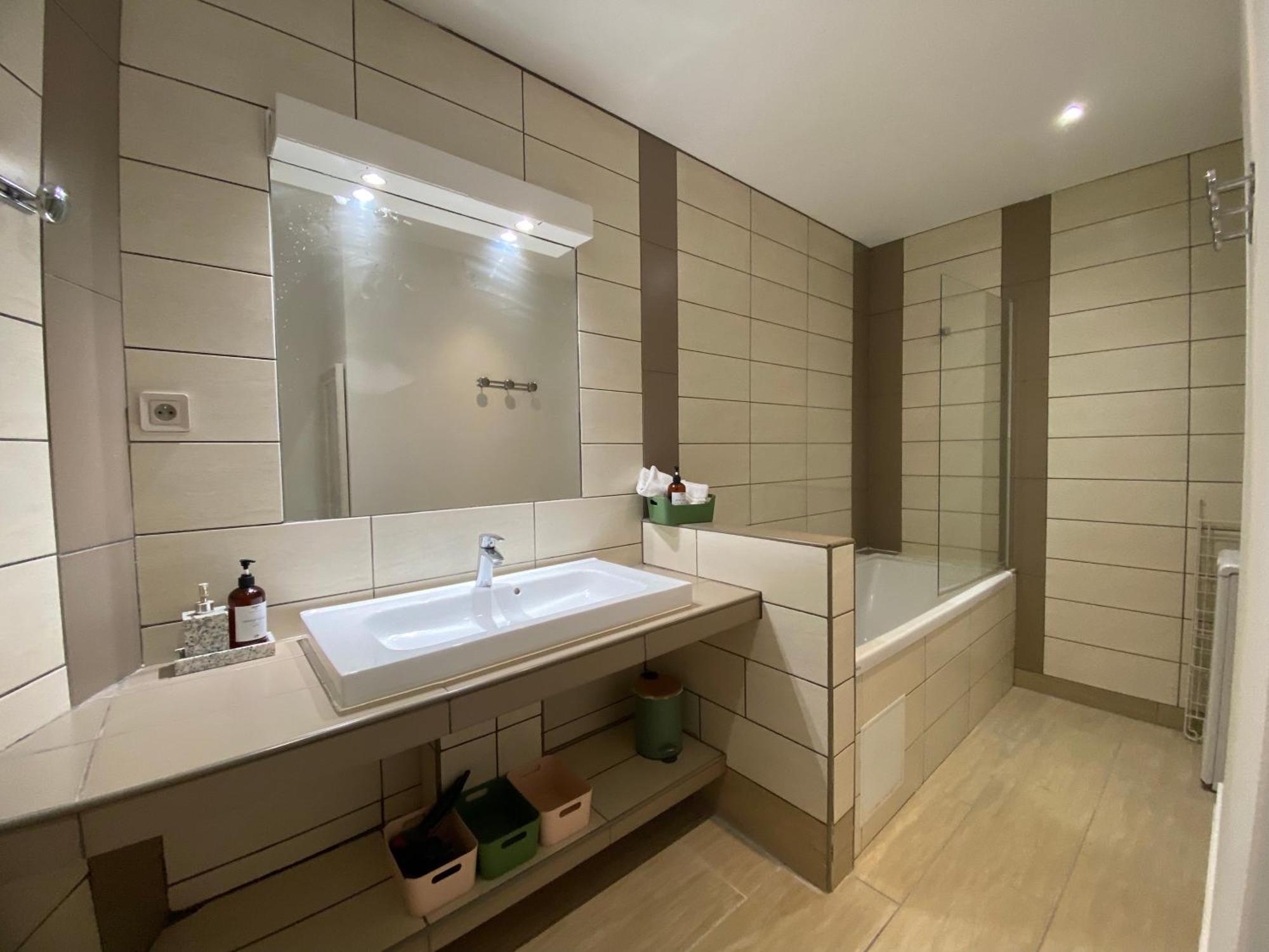 Appartements En Centre Ville De Bordeaux Esterno foto