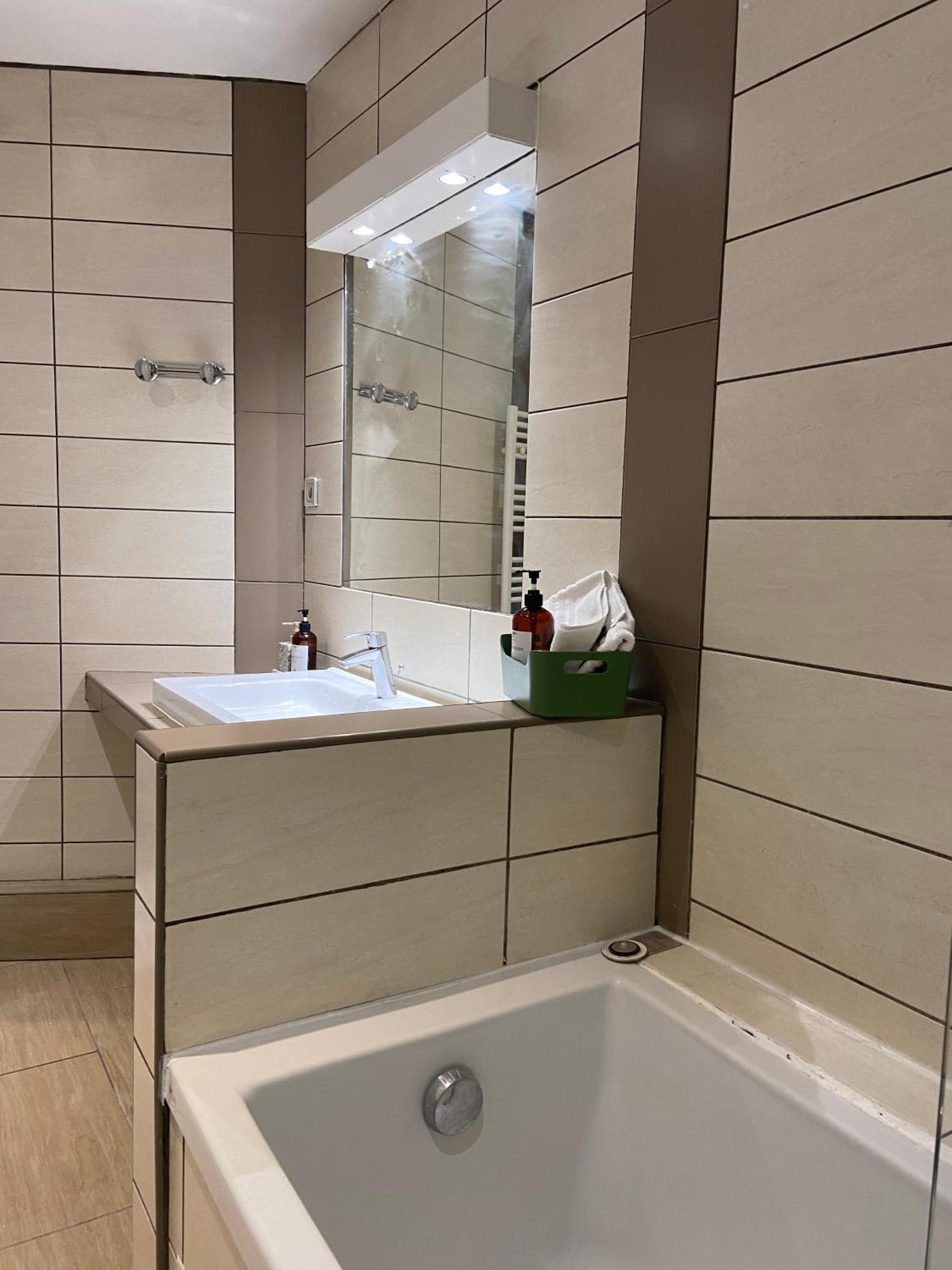 Appartements En Centre Ville De Bordeaux Esterno foto